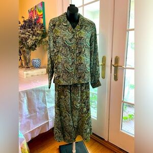 Rare Vintage Southern Lady 2-Piece Paisley Outfit - NWT - Mint Condition
